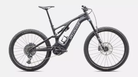 95225 50 LEVO COMP CARBON G3 UL BLK LTSIL HERO PDP